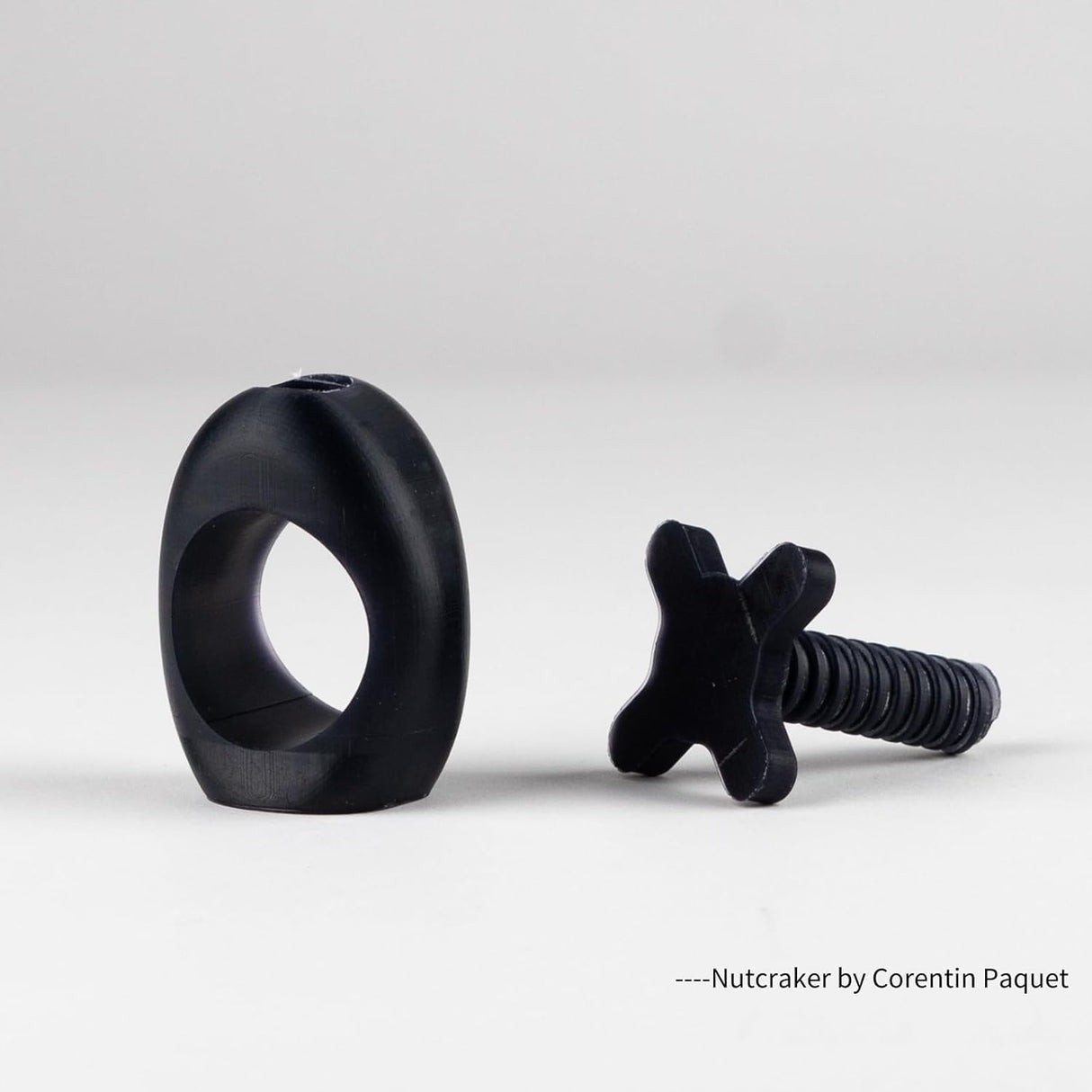 Siraya Tech Blu Nylon 3D Printer Resin Nylon-Like Strong and Precise High-Resolution 3D Printing Resin 405nm UV-Curing Rapid Resin for LCD DLP 3D Printer and 8K Capable (2kg, Nylon Black) Siraya Tech