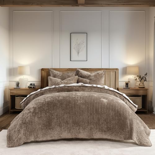 EVERGRACE Velvet Quilt Set Queen Size, Luxurious Soft Striped Channel Bedding Set, Lightweight Velvet Comforter for All Season, Oversized Bedspread Coverlet with 2 Matching Shams, Mocha Brown EVERGRACEHOME