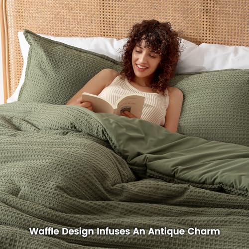 PHF Soft Waffle Comforter Set King Size- Comfy Breathable Waffle Weave Comforter with 2 Pillow Shams, 3 Pieces Less Snagging Lightweight Textured Bedding Set for All Season, Olive Green PHF