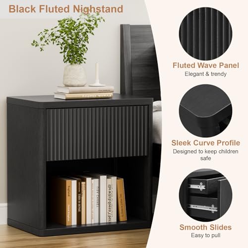 22.8" W Black Fluted Nightstand with 2 Drawers, Mid Century Modern Nightstand with Hidden Drawers, Large Night Stand, Accent End Table, Bedside Table with Open Shelf, Curved Profile Design XIAO WEI