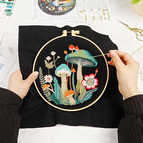 Mushroom Embroidery Kit for Beginners Adults, Stamped Hand Embroidery Kit, Embroidery Starter Kit with Floral and Mushroom Design, Cross Stitch Kits with Printed Embroidery Cloth and Embroidery Tools