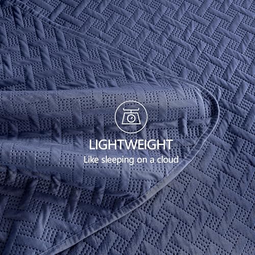 FLYMME King Size Quilt Set - Soft Navy Blue Quilts Lightweight Microfiber Bedspread - Classic Basket Weave Pattern Bedspreads Coverlet 3 Pieces for All-Season (1 Quilt, 2 Pillow Shams) FLYMME