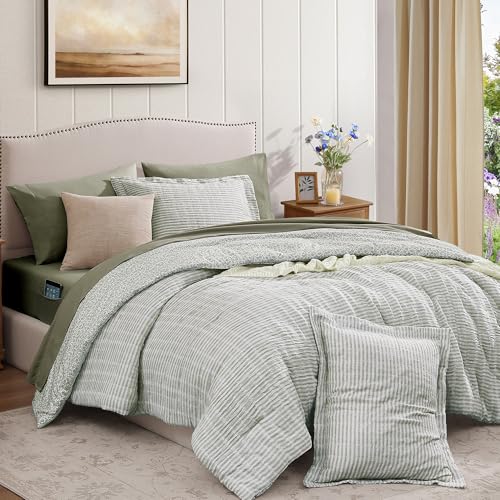 BLOOMHAVEN Queen Comforter Set - 7 Pieces Green Gauze Muslin Bedding Sets for All Seasons, Lightweight Breathable Bed in a Bag Queen with Revesible Farmhouse Comforter, Sheets, Pillowcases & Shams BLOOMHAVEN