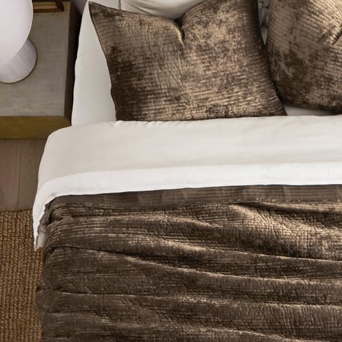 EVERGRACE Velvet Quilt Set King Size, Luxurious Soft Quilted Bedding Sets, Lightweight Velvet Comforter for All Season, Striped Channel Bedspread Coverlet with 2 Shams, Mushroom Brown EVERGRACE