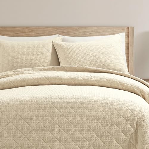 Lush Decor Haniya Solid Waffle Woven Textured Cotton Quilt Set, 3 Piece Set, Full/Queen, Neutral - Soft Waffle Quilt - Neutral Bedding Set - Minimalist, Modern & Farmhouse Bedroom Decor Lush Decor