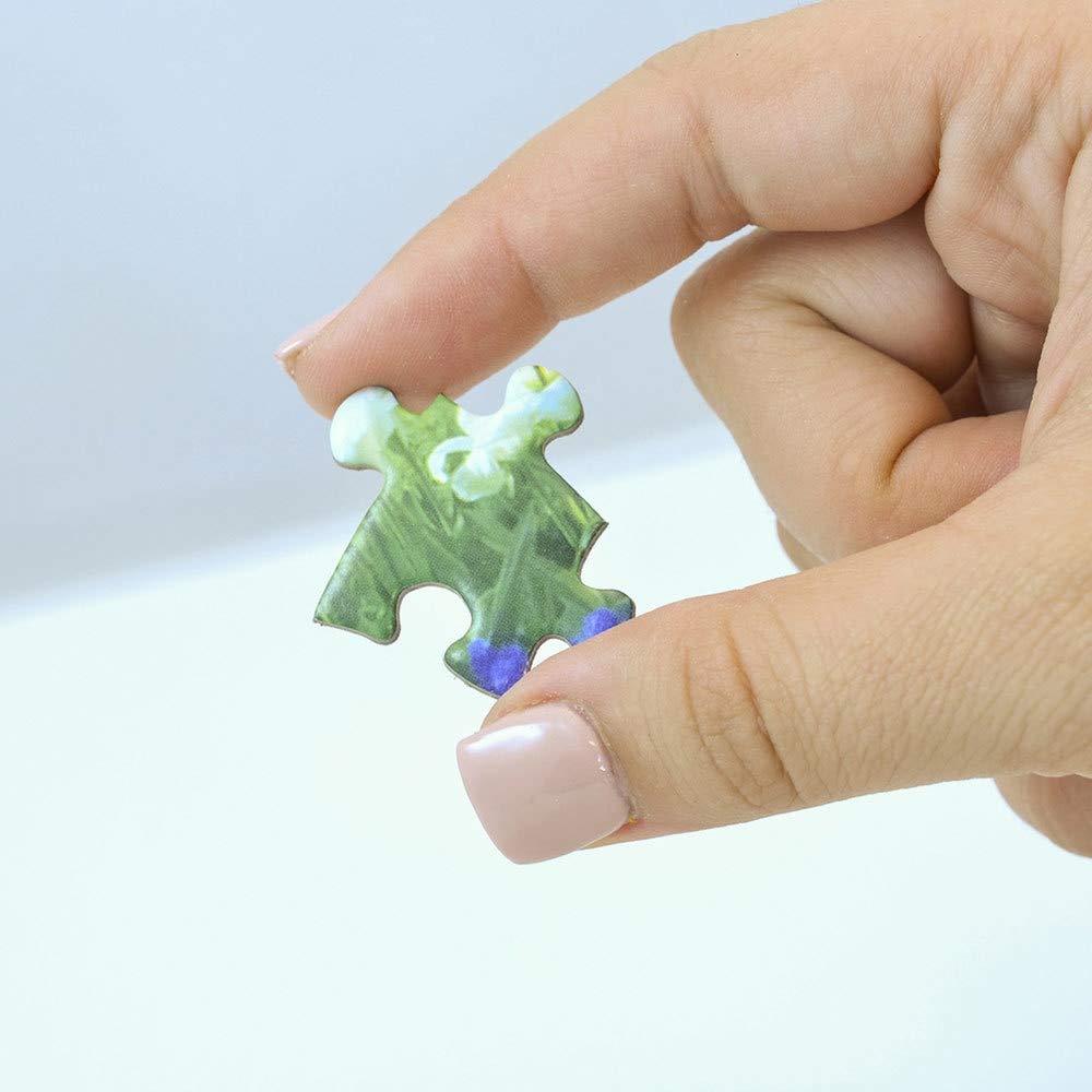 MasterPieces MLB1010: MLB Team Logos 500pc Homeplate Shaped Puzzle Masterpieces