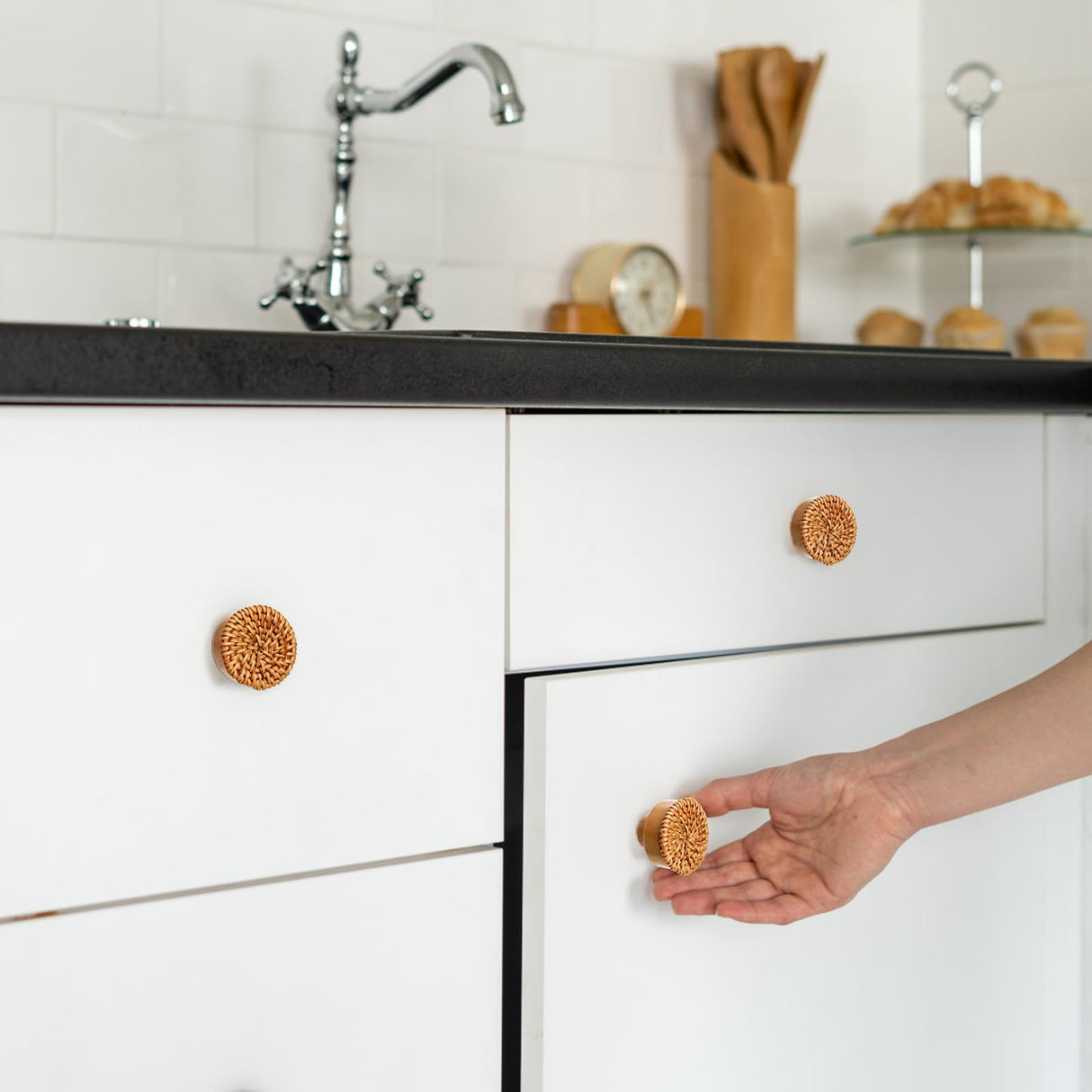 Nicunom 16 Pack Boho Rattan Dresser Knobs, Round Cabinet Knobs Wood Furniture Drawer Knobs with 32 Screws, Handmade Wicker Woven Pulls for Nursery Kitchen Wardrobe Cupboard Nicunom