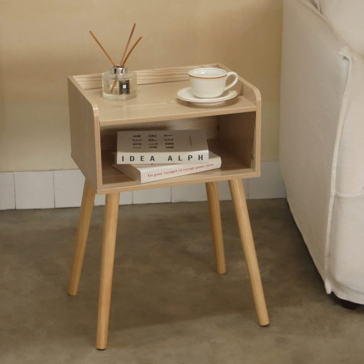 MaxSmeo Nightstand, Mid Century Modern Side Table Bedroom with Storage, Small End Bedside Table with Solid Wood Legs for Living Room, Office Small Spaces (Natural) MaxSmeo