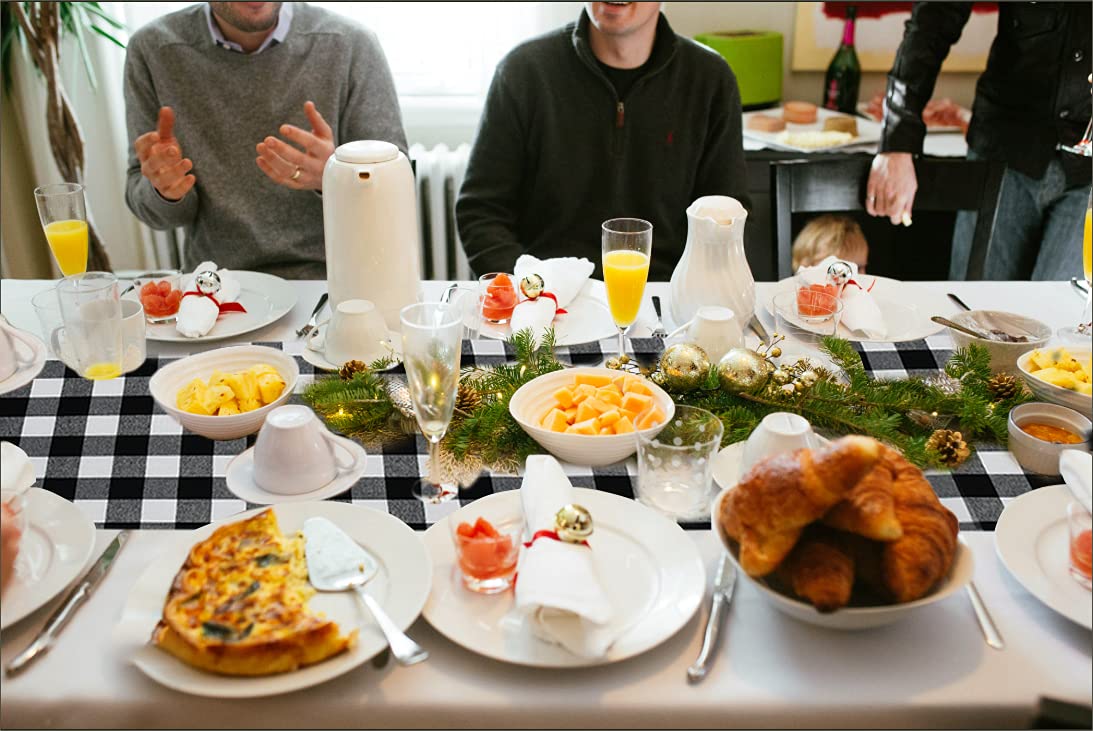 Senneny Buffalo Plaid Table Runner, Reversible Burlap & Cotton Table Runner, Farmhouse Buffalo Check Runner for Christmas Holiday Birthday Party Table Home Decoration Senneny
