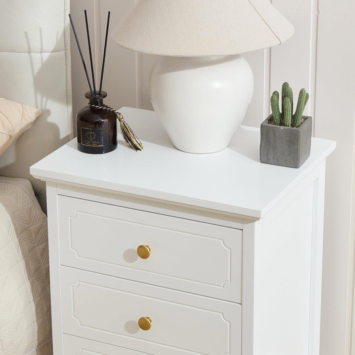 YIGOBUY 3 Drawer Nightstand White Side Table 19" Bedroom Night Stands End Table for Living Room Bedroom with Storage 1 Set Furniture YIGOBUY