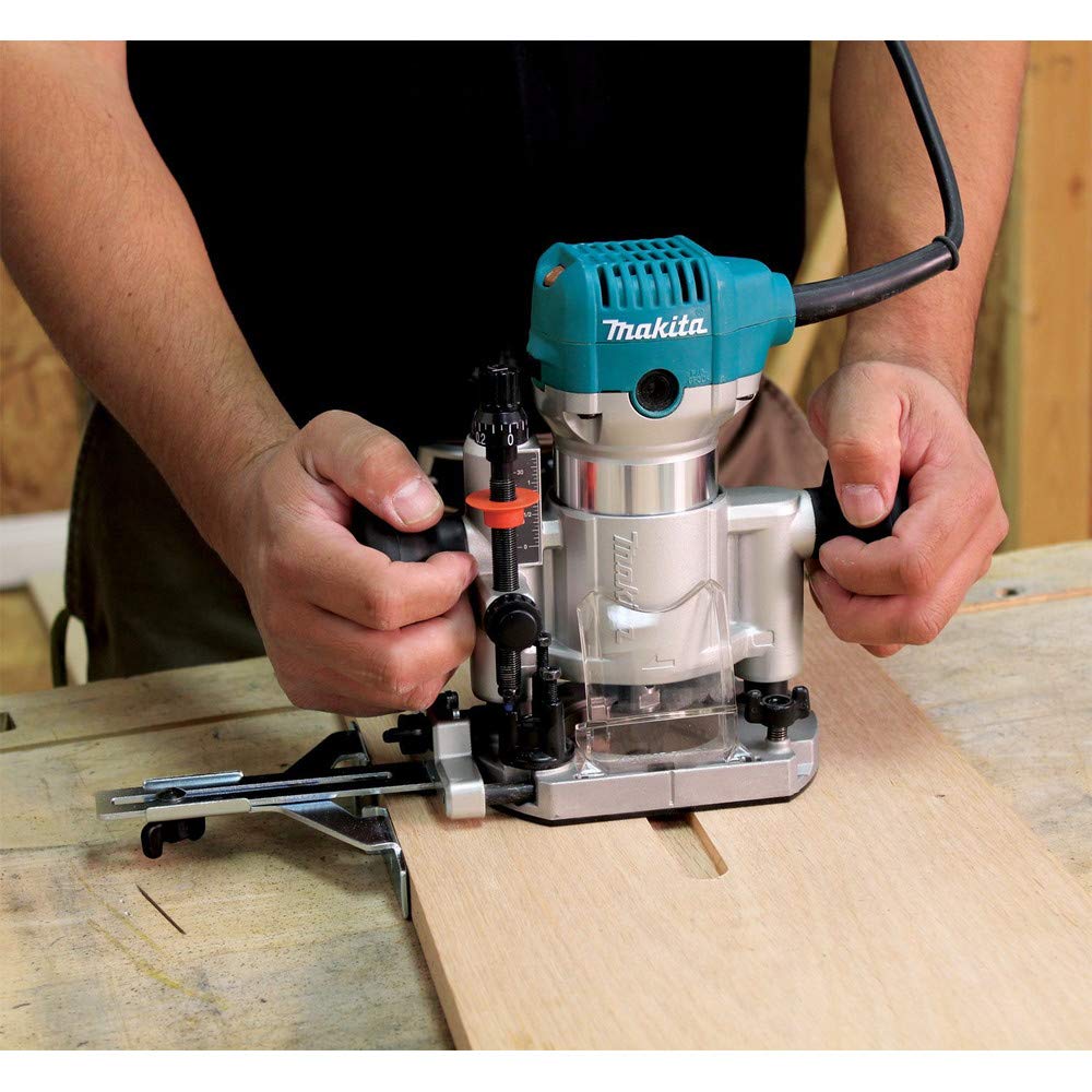 Makita RT0701CX3 1-1/4 HP* Compact Router Kit Makita