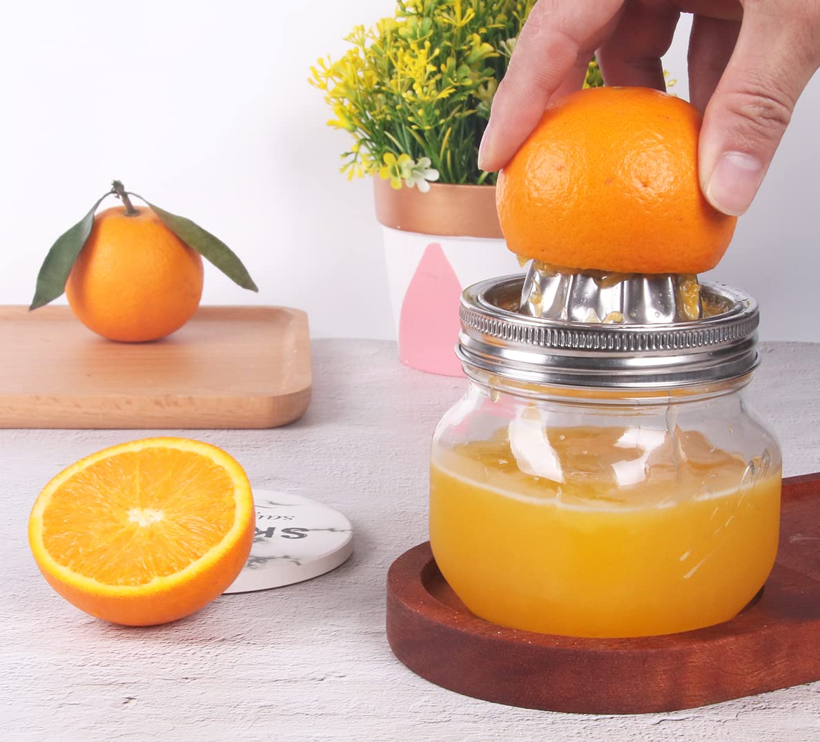 Mason Jar Stainless Steel Juicer Lid (2 Pieces), Citrus Reamer for Wide Mouth Mason Jar Lemon Juicer Manual Citrus Juicer. ziHenryDa