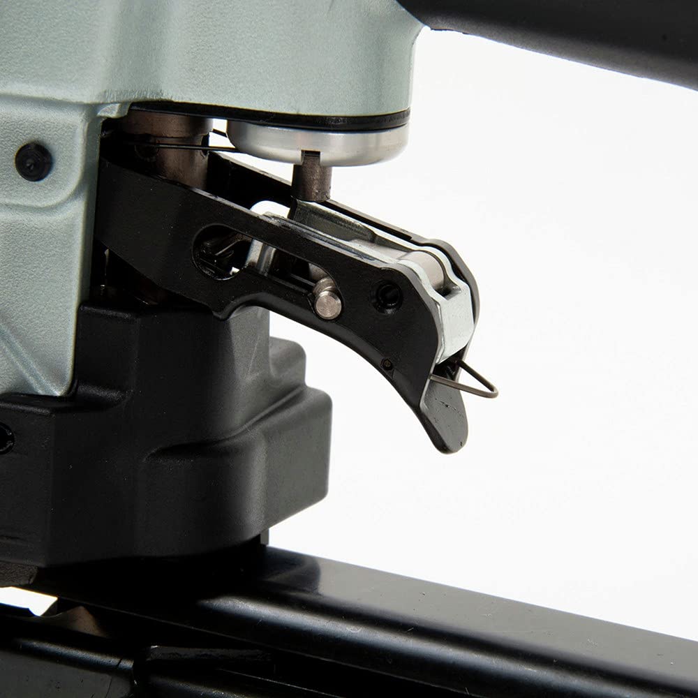 Metabo HPT Pro Finish Nailer, 16-Gauge, Pneumatic, Accepts 1-1/2-Inch to 2-1/2-Inch Straight Finish Nails, High Grade Aluminum and Steel Magazine, (NT65A5) Metabo HPT