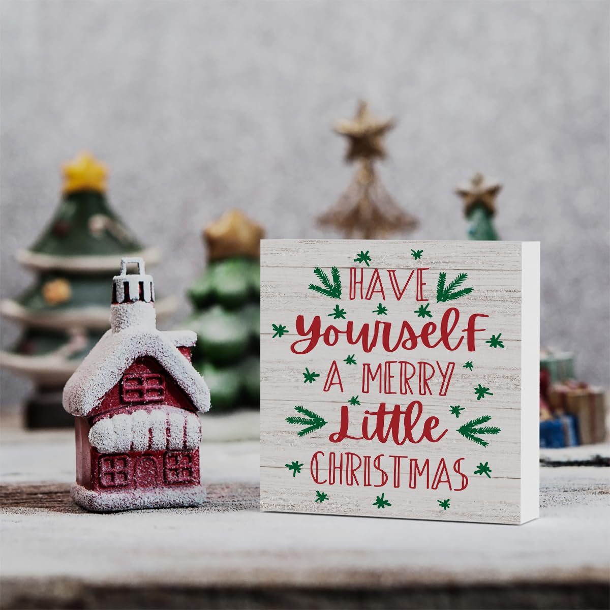 Have Yourself A Merry Little Christmas Wood Sign Christmas Decorations Indoor Farmhouse Christmas Decor Desk Table Block Signs Home Shelf Office Decoration 5 x 5 Inches WRSUNT