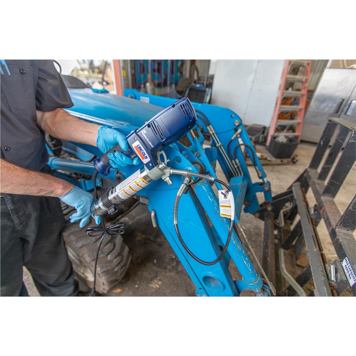 Lincoln AC2440 120 Volt Corded Electric Grease Gun with 2-Speed Transmission, Variable-Speed Trigger, 3.6 oz (L) / 10.5 oz (H), 30 Inch Flex Hose, Safety Relief Valve, Bulk Fill or Grease Cartridge Lincoln