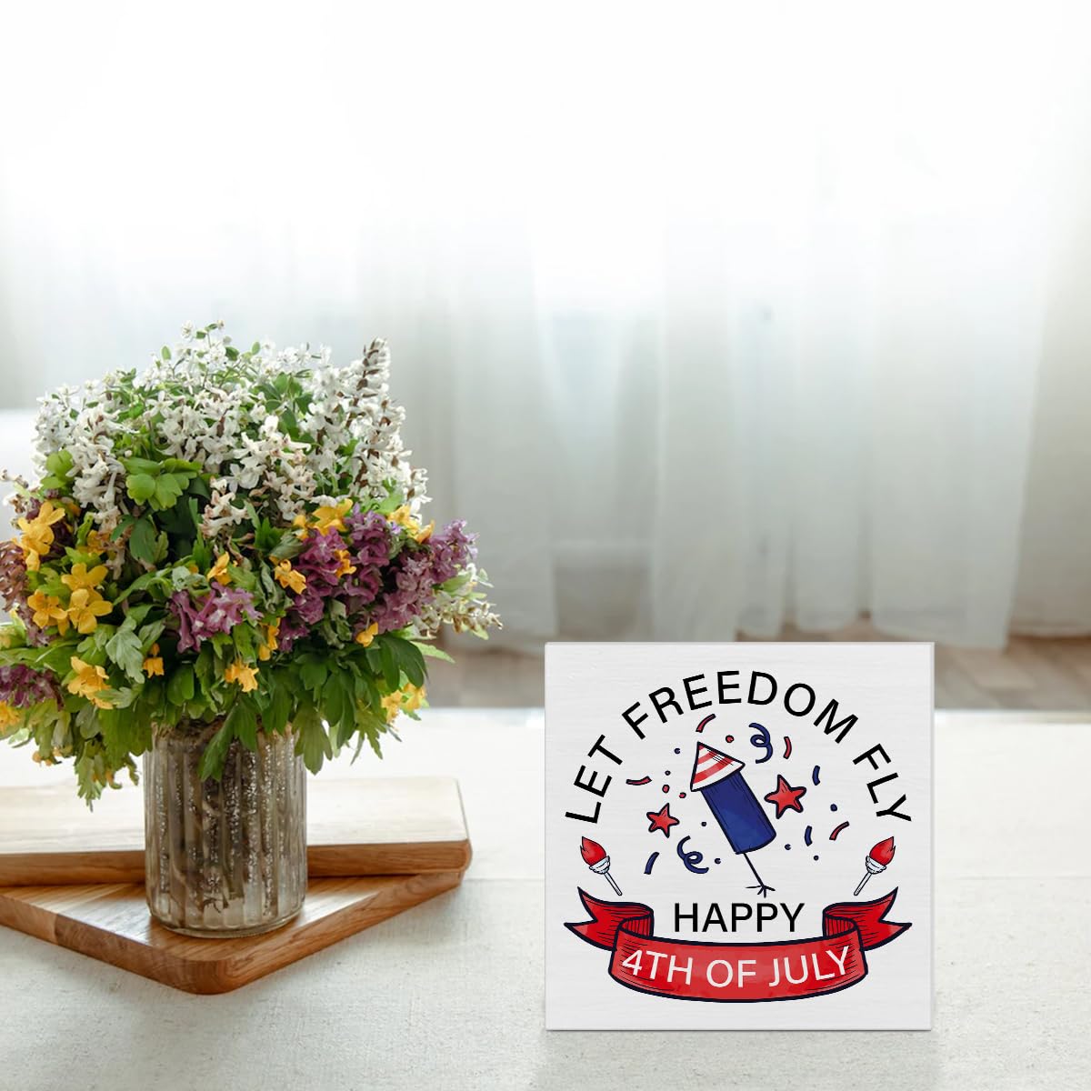 Patriotic Sign Independence Day Decoration Happy 4th of July Decor Wooden Box Sign Desk Decoration Square Wood Sign Wood Block Plaque Box Sign for Shelf Home 5 x 5 Inches YXSEZ