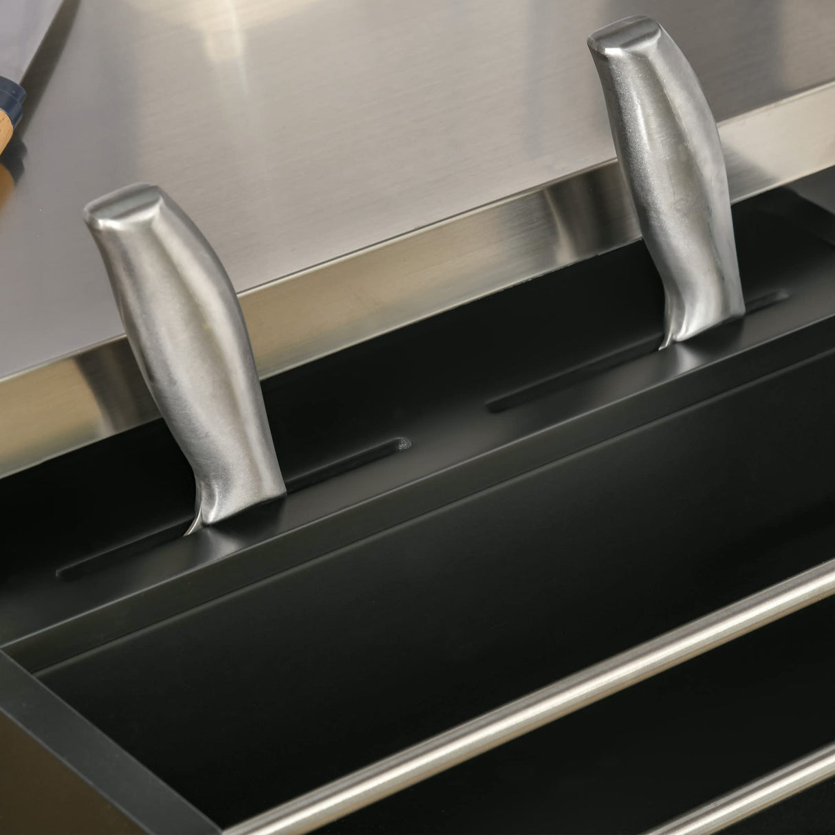 HOMCOM Kitchen Island on Wheels, Rolling Kitchen Cart with Stainless Steel Countertop, Drawer, Towel Rack and Spice Rack, Utility Storage Trolley, Black HOMCOM