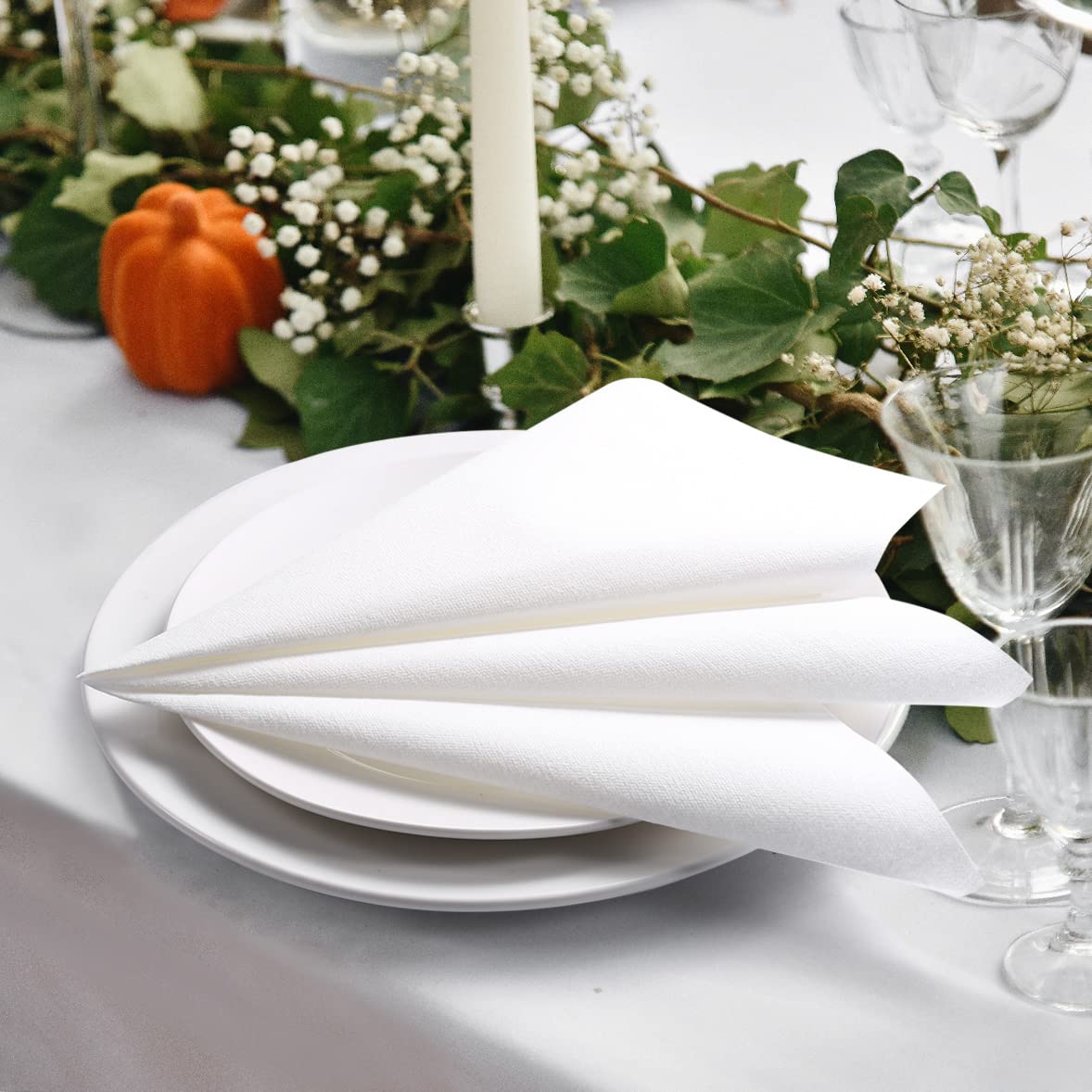 LEKOCH 50 Pcs Premium Large Disposable White Formal Napkins Airlaid Dinner Napkins Linen Feel White Wedding Napkins 16" x 16" Lekoch