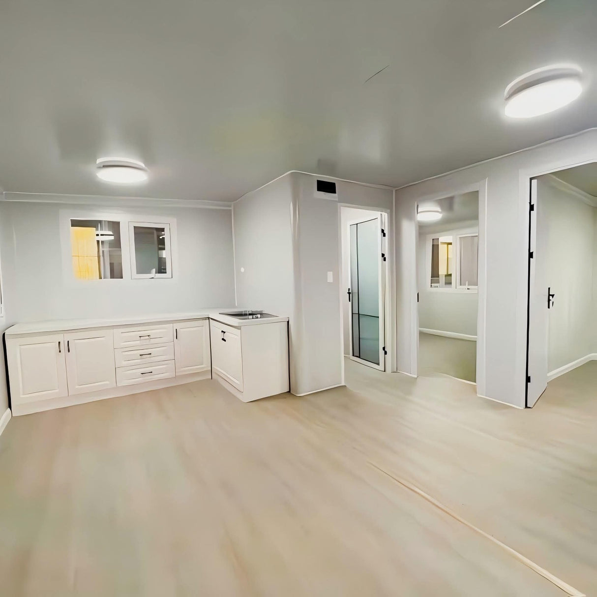 CE Certified Expandable Prefabricated Home | Storm-Proof 20ft/40ft Modular Design | Energy Efficient Tiny House with Kitchen & Bathroom | 10-Year Warranty | Customizable Options Generic