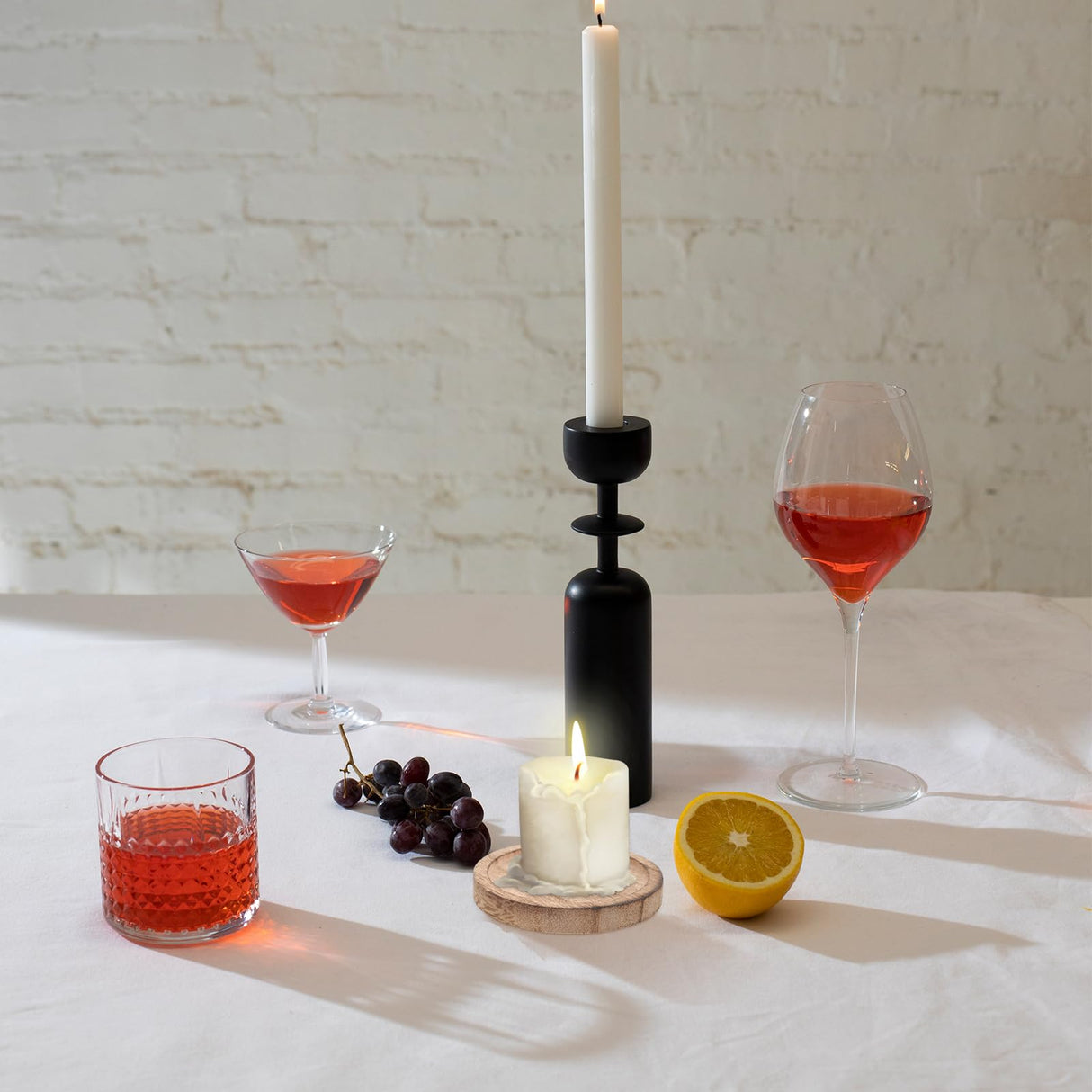 OSALADI 2pcs Rustic Wooden Candle Holder Farmhouse Tealight Candle Plate Pillar Candle Tray Coffee Table Centerpieces Plant Saucer Succulent Pot Wood Discs OSALADI