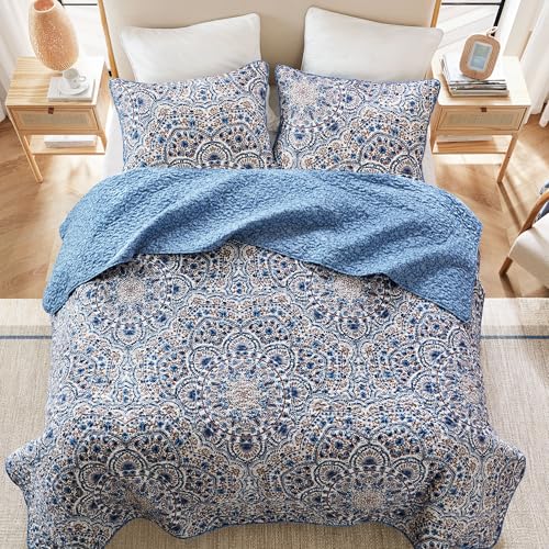 Comfort Spaces Valerie Boho Quilt Set Twin/Twin XL Blue - Soft Reversible Watercolor Medallion Bedding, Lightweight All Season Bedspread for Kids Teens Dorm Guest Room Comfort Spaces