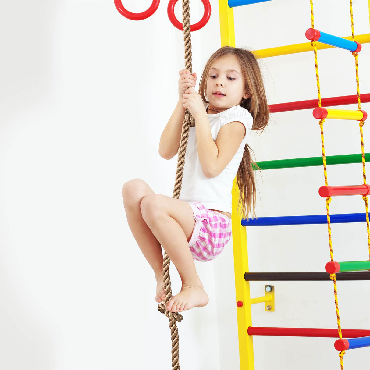 Yangbaga Wooden Round Disc Rope Swing 51”-73” Adjustable Climbing Rope Tree Swing with Hanging Strap Snap Hook and Felt Protectors for Kids Outdoor Brown Yangbaga