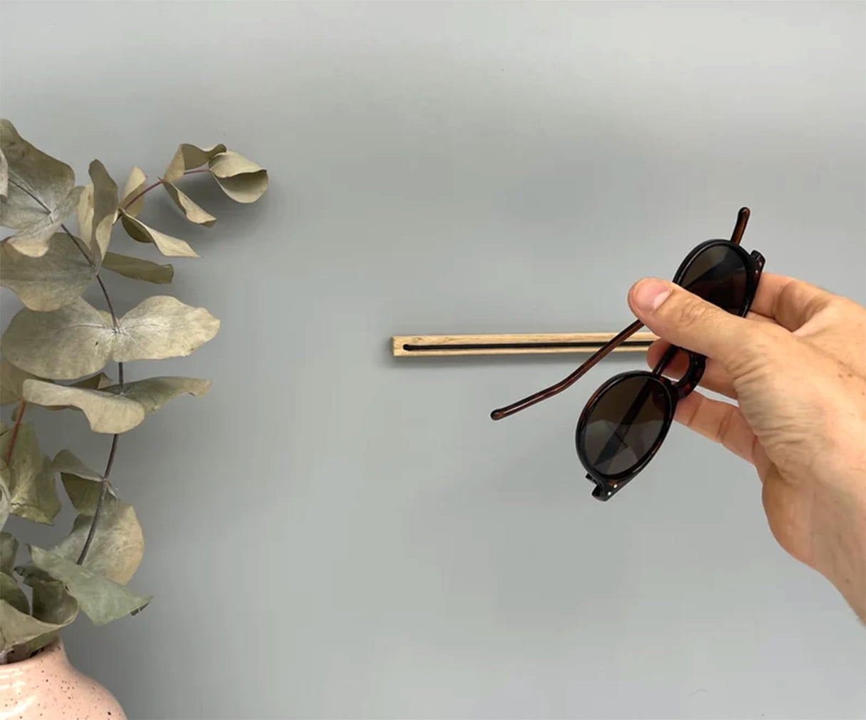 Wooden Sunglass Holder for Wall - Sunglass Organizer and Storage, Eyeglass Holder for Home, Wall-Mounted Sunglass Rack Stand - Keep your Reading Glasses, and Sunnies Organized and within Reach MOUGIGI