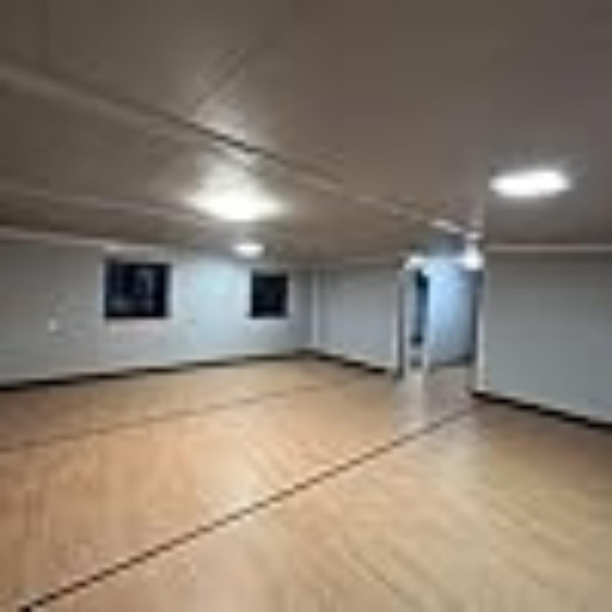 20ft Foldable Prefab Container House Modular Home 3 Bedroom with Bathroom and Kitchen Ideal for Adult Living in Prefab Tiny Homes Generic