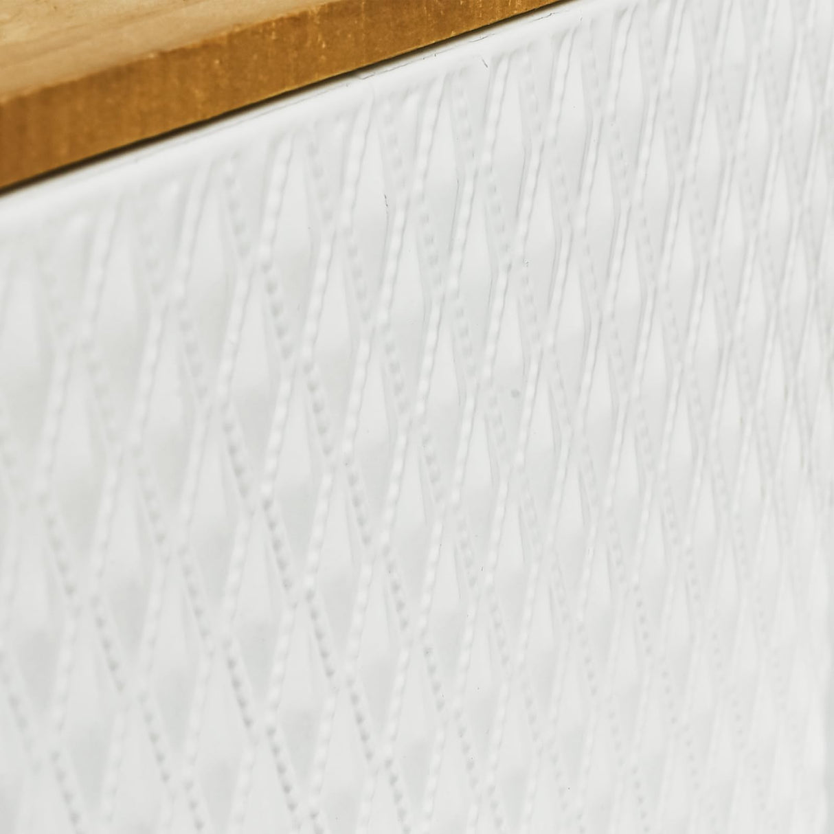 EMAX HOME Farmhouse Style Rectangle Bread Box with Wooden Lid Vertical Spacious Bread Storage Container for Kitchen Countertop White(16.5 * 9 * 6.3 Inches EMAX HOME