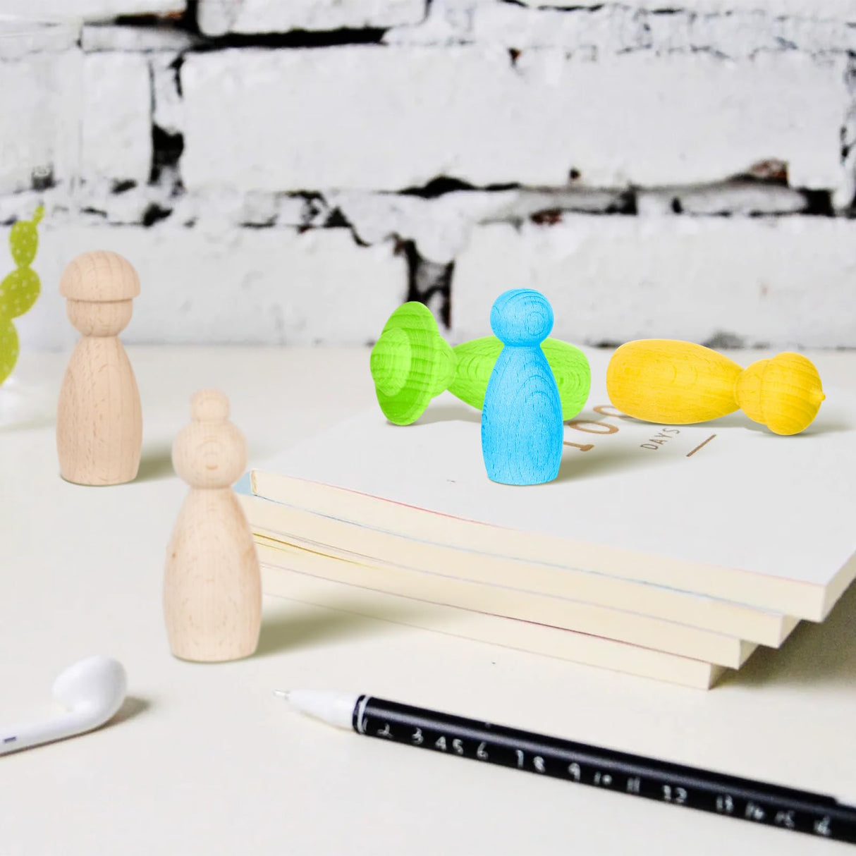 MAGICLULU 5pcs Blank Wooden Peg Dolls Unfinished Wood Dolls Unpainted Blank Puppet Dolls Wood Peg People Crafts for DIY Graffiti Painting Dollhouse Decor (3x8cm) MAGICLULU