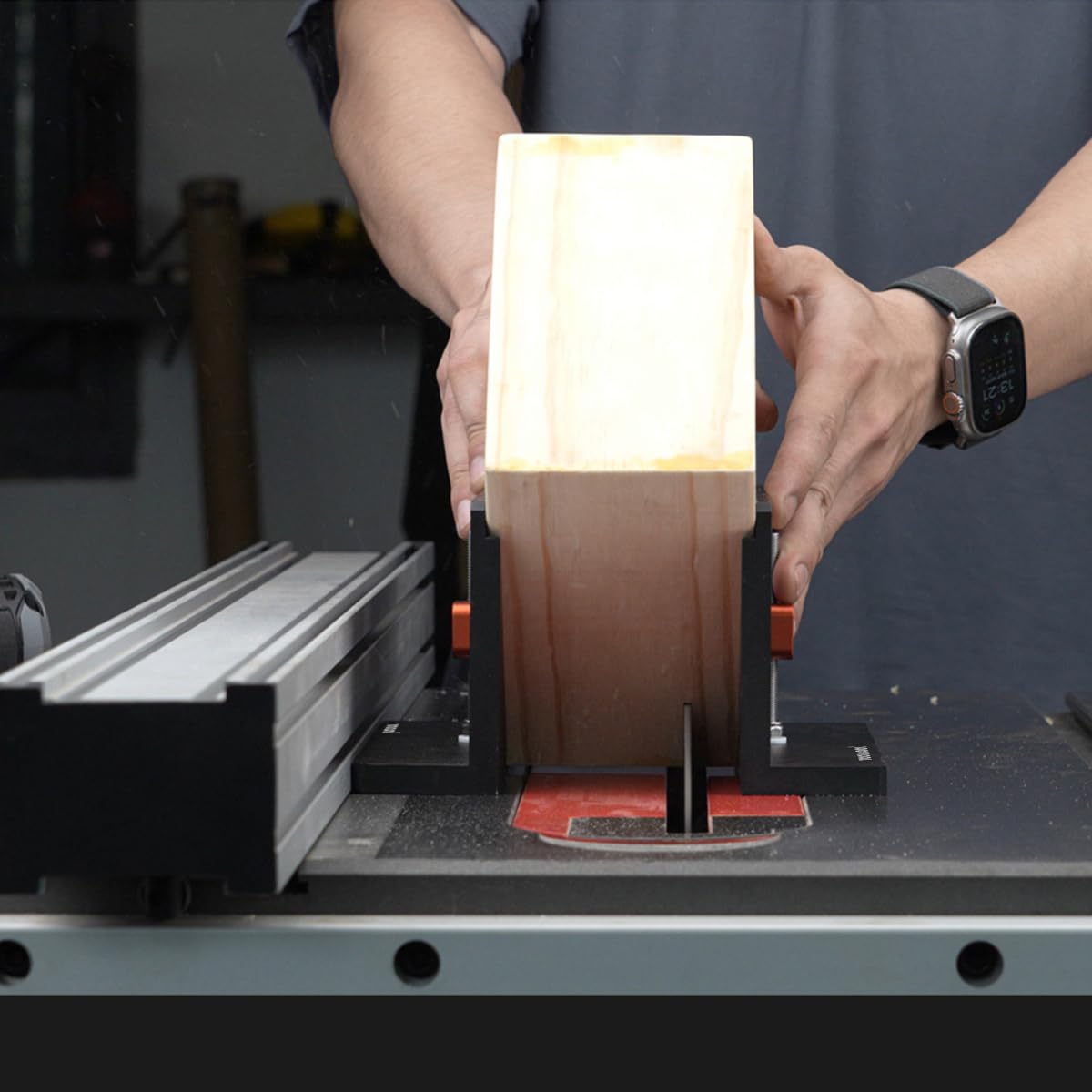 TOOLCOOL Spline Jig for Table Saw Router Table Strengthen Miter Joints and Add Design Element Suitable for Picture Frames Small Boxes and other Joinery Toolcool