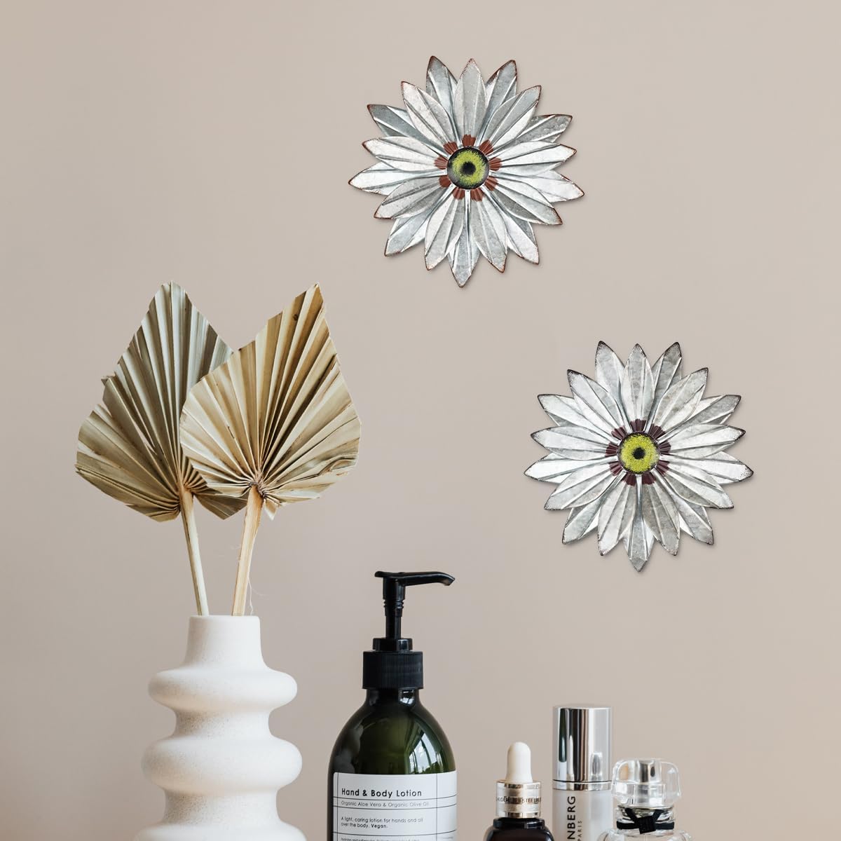 YEAHOME Metal Farmhouse Boho Wall Art, 2 Set 11" Galvanized Wall Decor for Bedroom & Outdoor YEAHOME