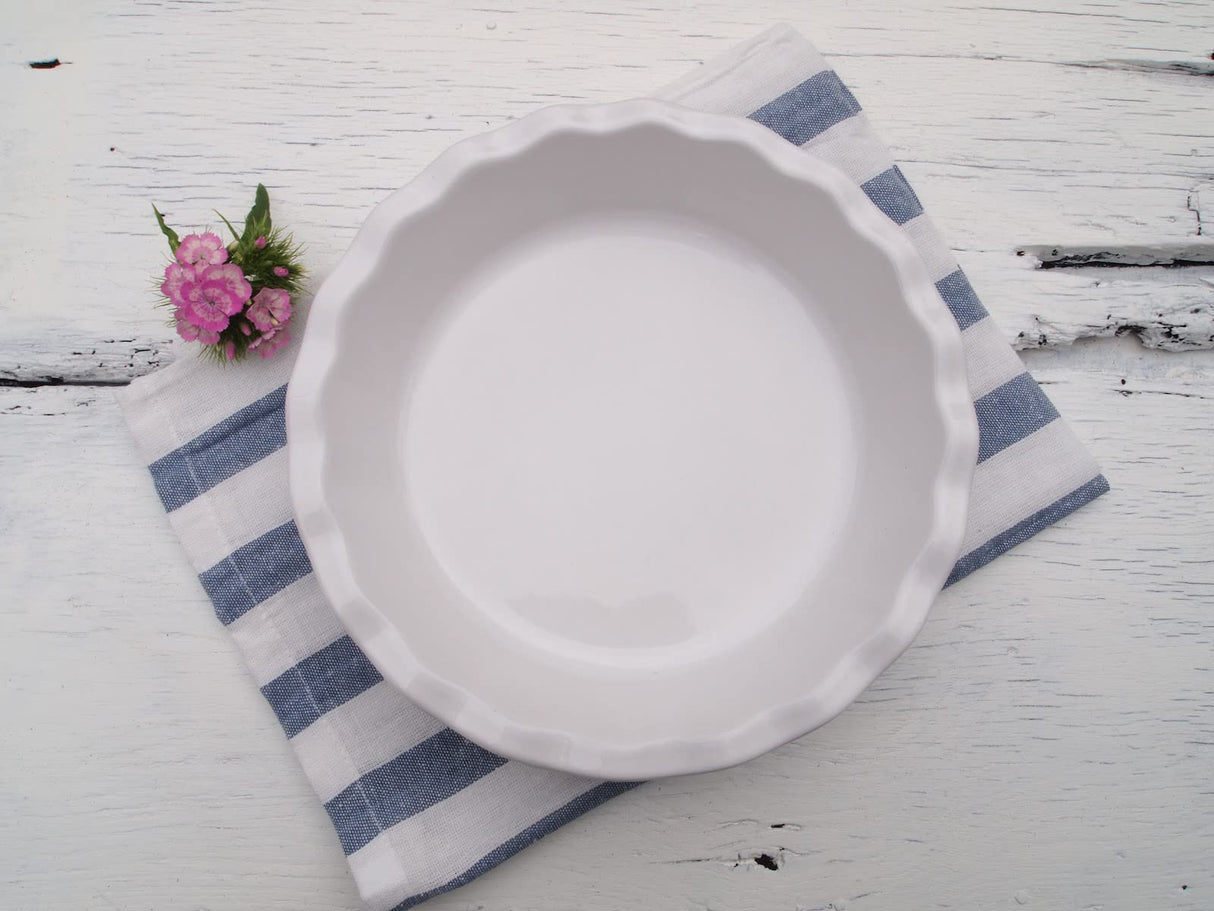 Emile Henry Made In France 9 Inch Pie Dish, White Emile Henry