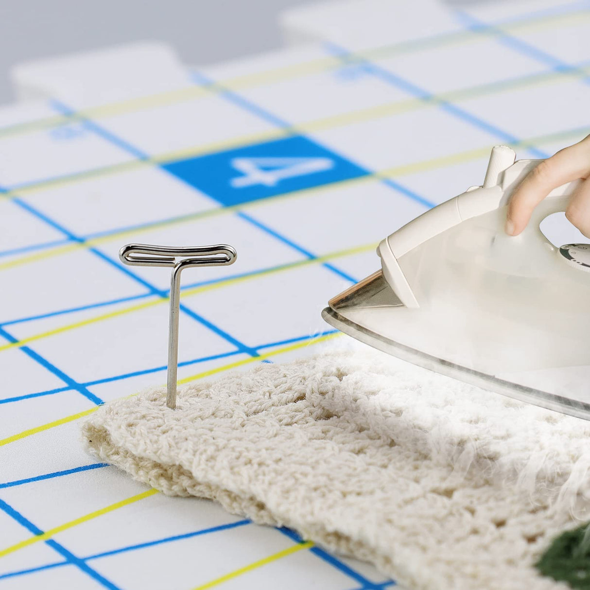 LAMXD Blocking Mats for Knitting - Extra Thick Blocking Boards with Grids with 22PCS Knitting blockers and 100 T-pins for Needlework or Crochet - Pack of 9 LAMXD