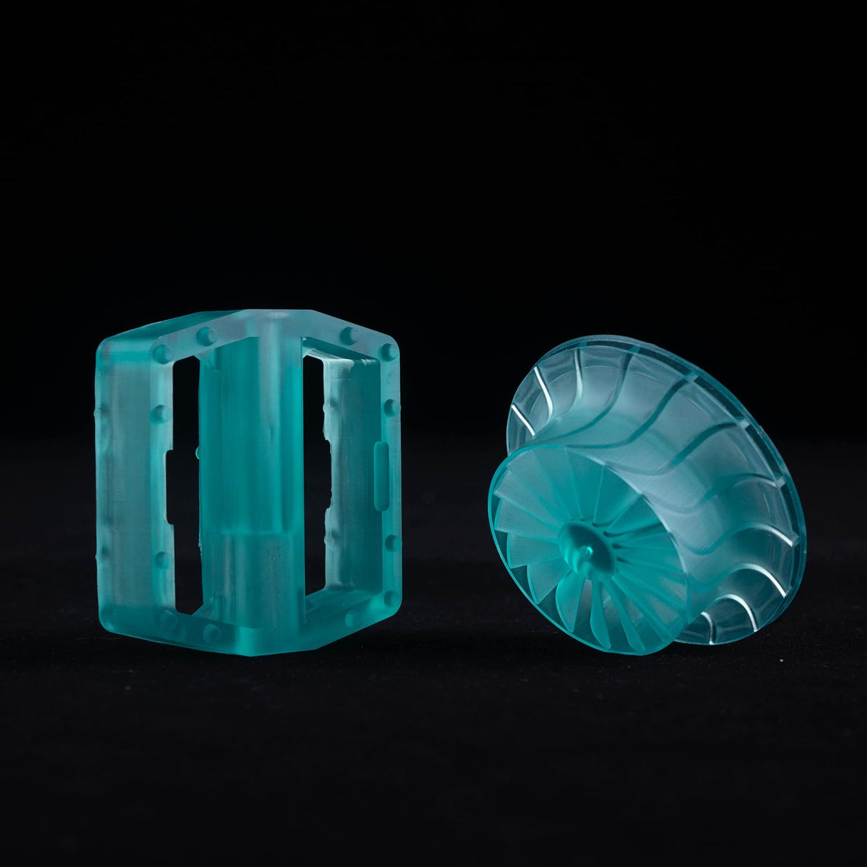 Siraya Tech Blu - Tough Resin 3D Printing with High Toughness Resolution Strong and Precise 405nm UV-Curing 3D Resin for LCD DLP (Emerald Blue, 1kg) Siraya Tech