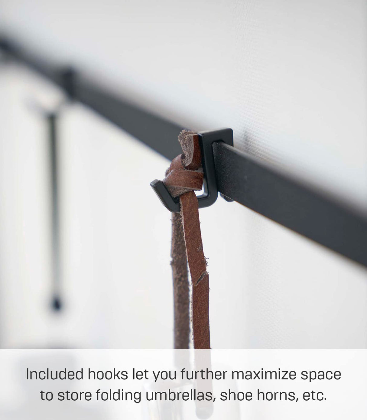 Yamazaki Home Modern Slim Console Table, Slim Narrow Accent Table for Entryway Or Living Room, Metal and Wood Skinny Hallway or Sofa Table Steel One Size Black YAMAZAKI