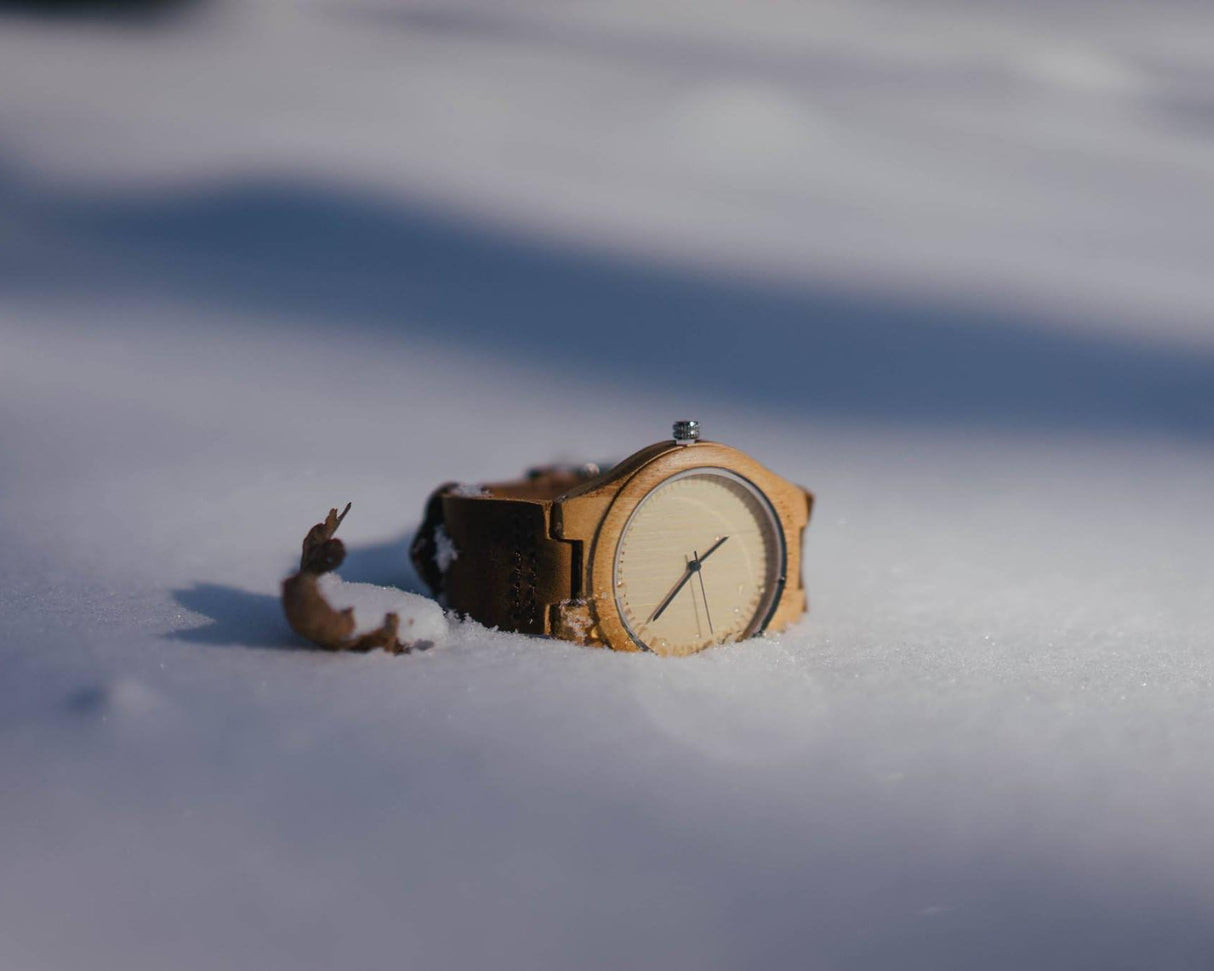 CUCOL Men's Bamboo Wooden Watch with Brown Cowhide Leather Strap Japanese Quartz Movement Casual Watches CUCOL