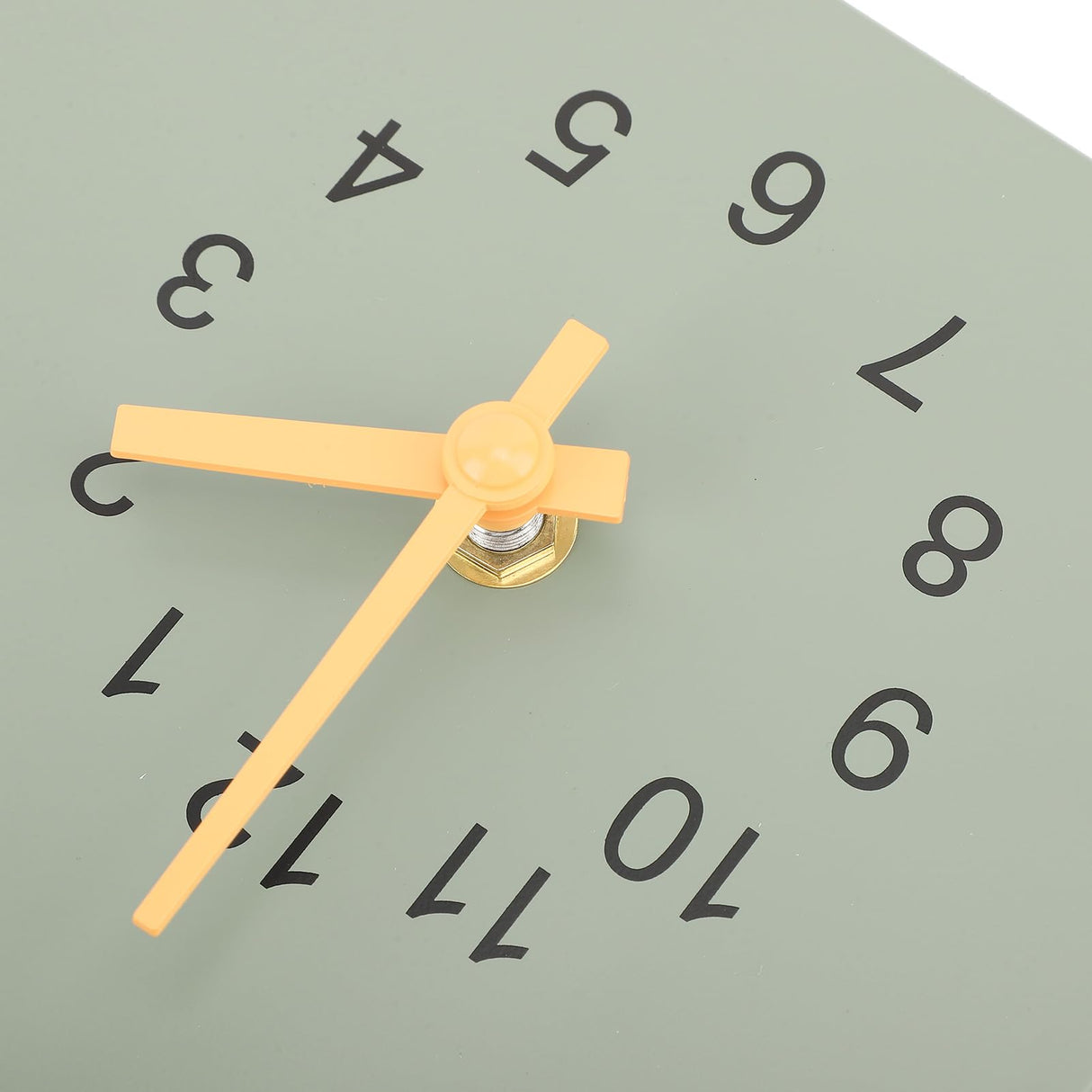 Cuckoo Clock Wall Clock, Nordic Style Bird Voices Pendulum Hanging Clock Coo Coo Clock for Art Home Living Room Office (Green) Gsycle