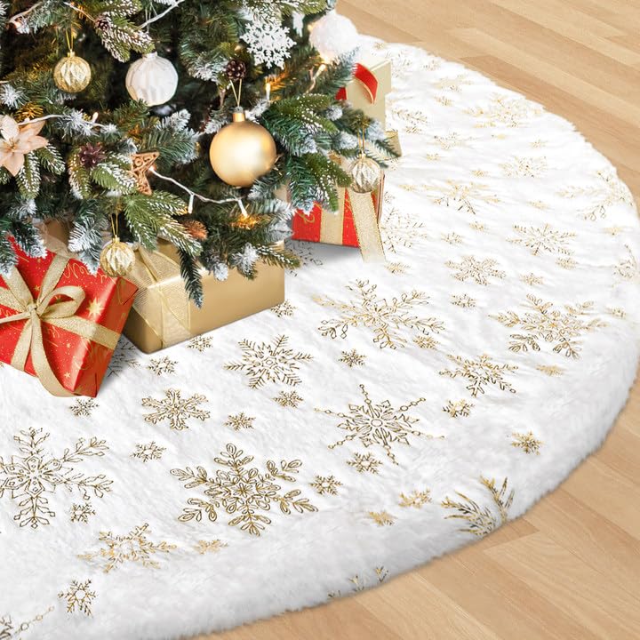 EverMerry Christmas Tree Skirt, 36 inches White Luxury Christmas Tree Skirts with Snowflake, Xmas Tree Skirt Decorations for Christmas New Year Party Decor EverMerry