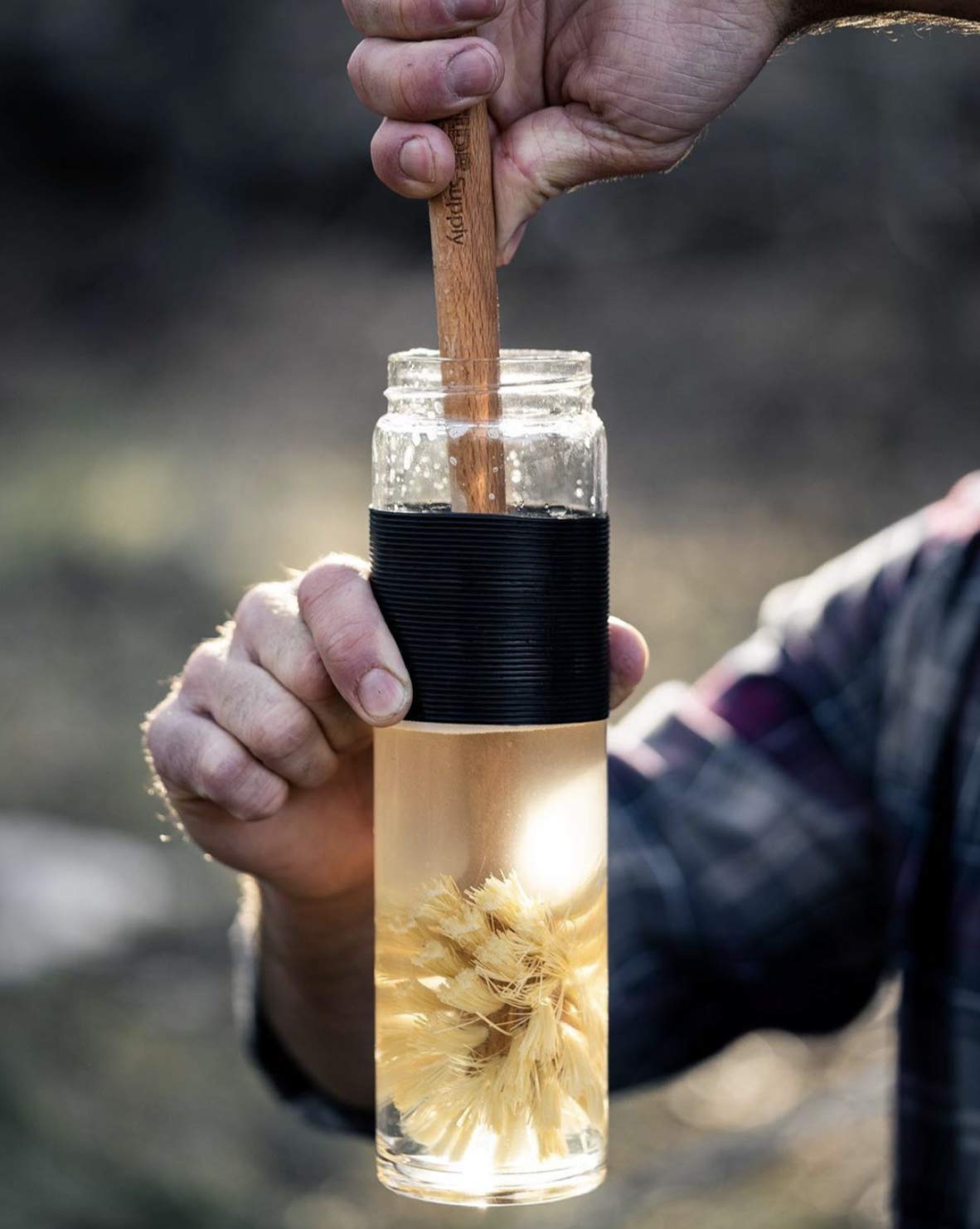 ELDR Supply Bottle Brush, 14in Extra Long German Beechwood Handle, Strong Hemp Bristles, Zero Waste, Cleans and Scrubs Hard to Reach Wide Mouth Jars, Glasses, and Tumblers ELDR Supply