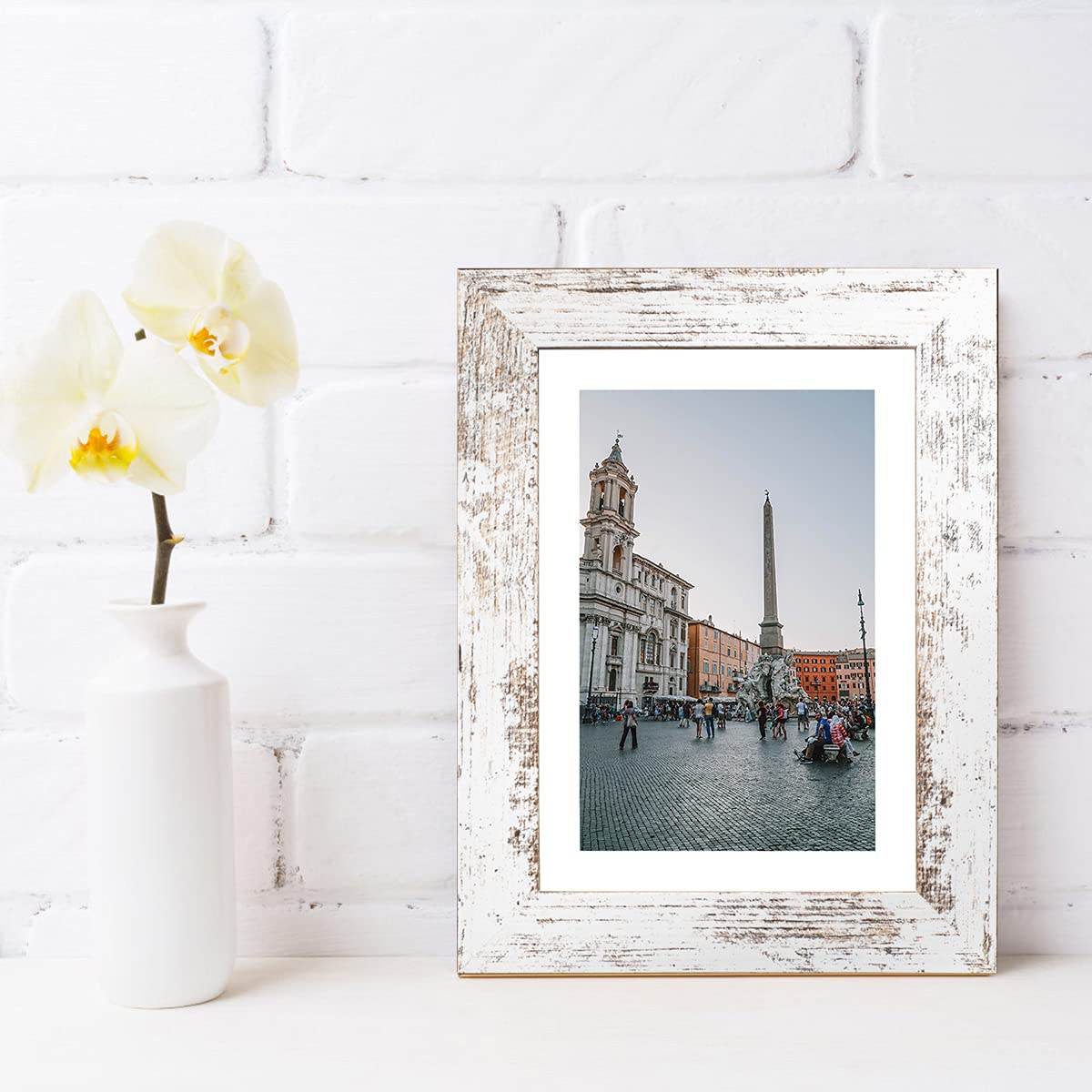 Capcillin 5x7 Picture Frame Wood Patten Distressed White Set of 2, Each Frame with Mat,Display 5x7 Picture Without mat or 4x6 Photos with Mat Wall Decor Table Top(CP001-MD5x7RW) Capcillin