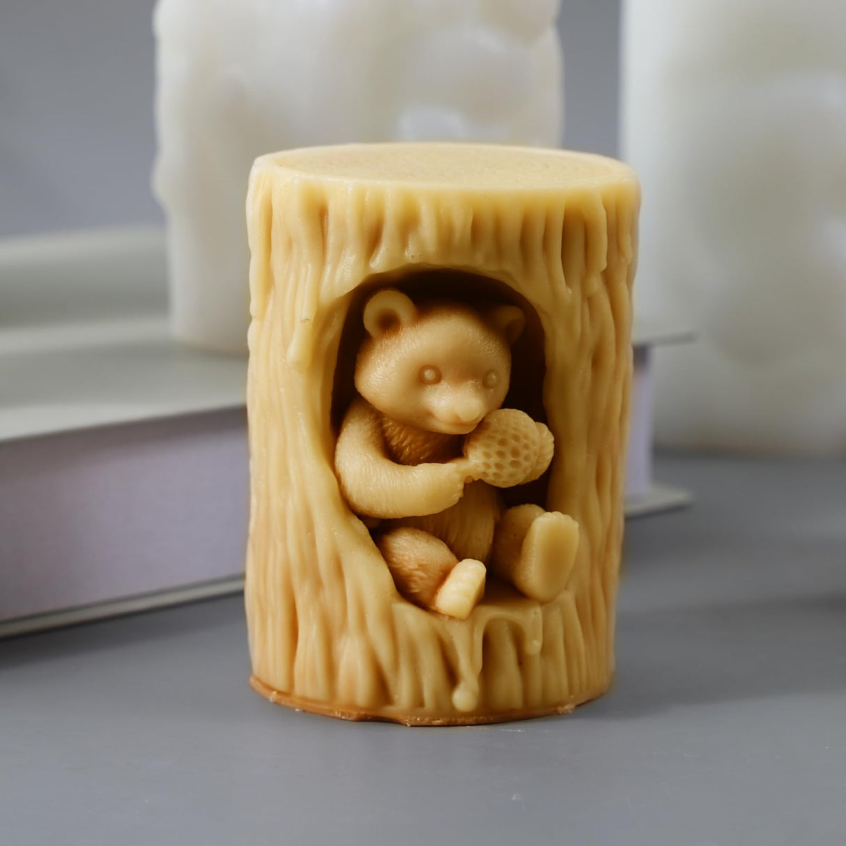 Japleed Bear Honey Silicone Molds for Candles Soap Resin Plaster, 3D Animal Fondant Chocolate Cake Decorating Mold, Cute Bear Pillar Candle Molds for Candle Making, DIY Art Craft Home Decor japleed
