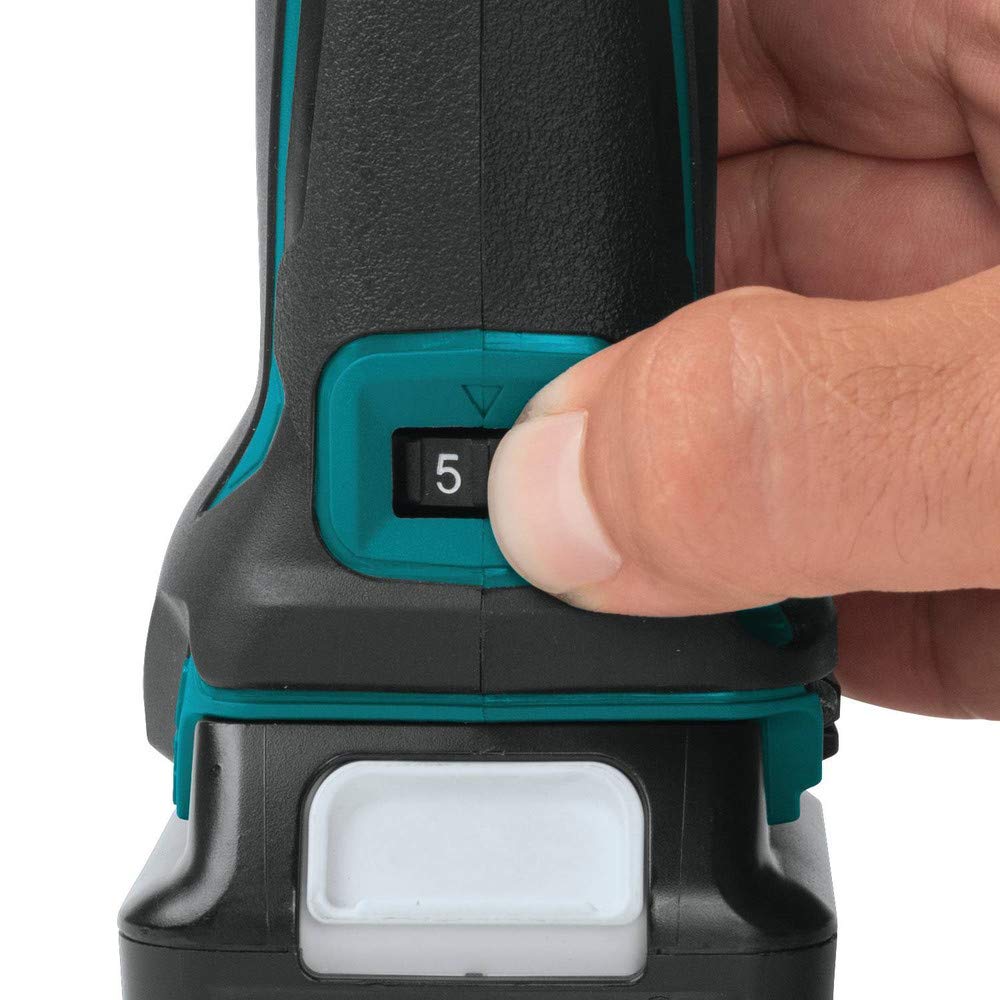 Makita MT01R1 12V CXT Lithium-Ion Cordless Multi-Tool Kit Makita