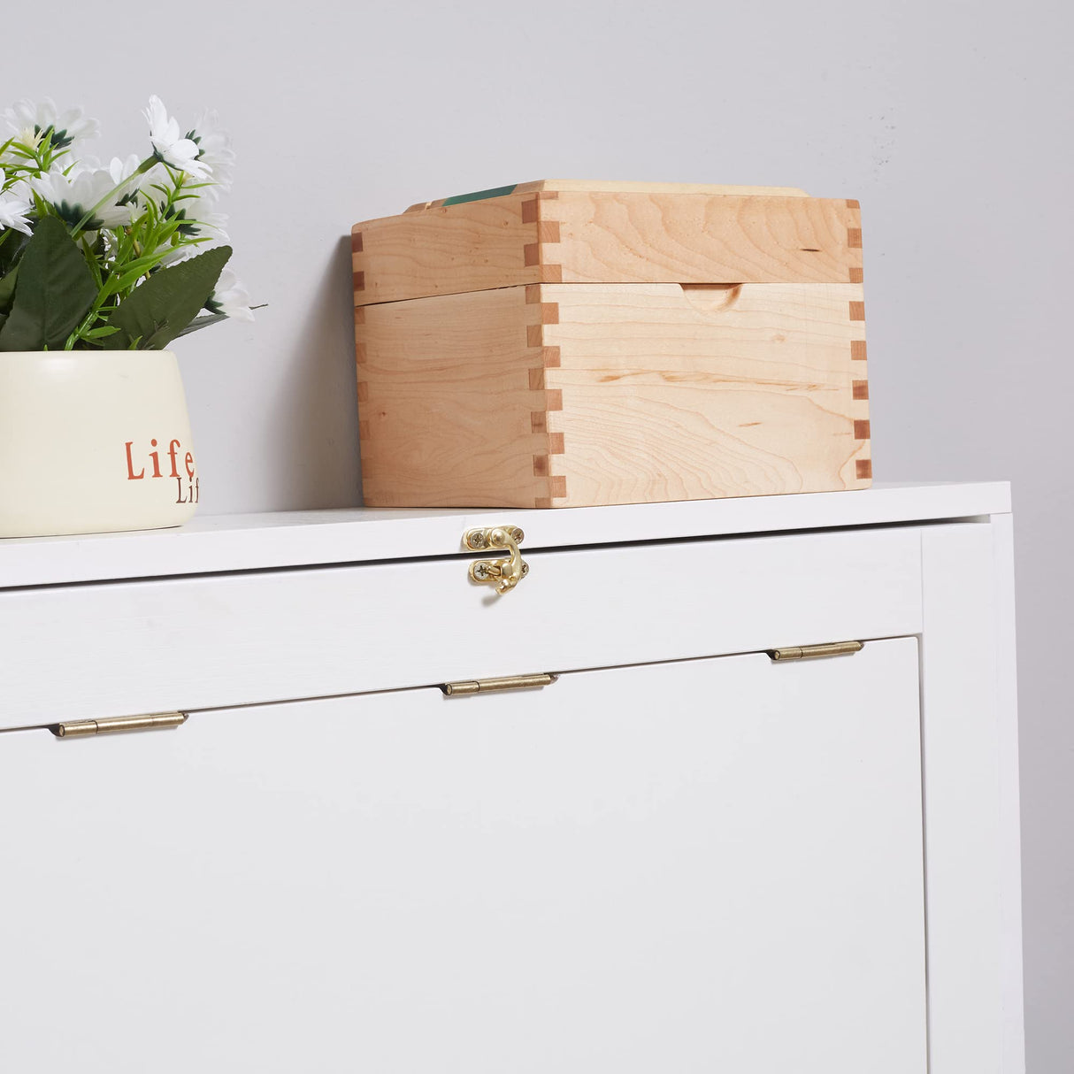 HOMCOM Wall Mounted Fold Out Convertible Desk, Multi-Function Floating Desk with Storage Shelf for Home Office, White HOMCOM