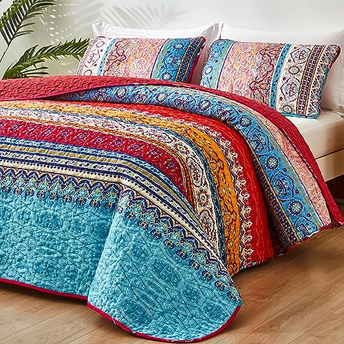 WONGS BEDDING Boho Quilt Set King Size, Bohemian Red Christmas Stripe 3 Pieces Bedspread Set Lightweight Microfiber All Season Christmas Bedding Coverlet Set for King Bed (104"x90") WONGS BEDDING