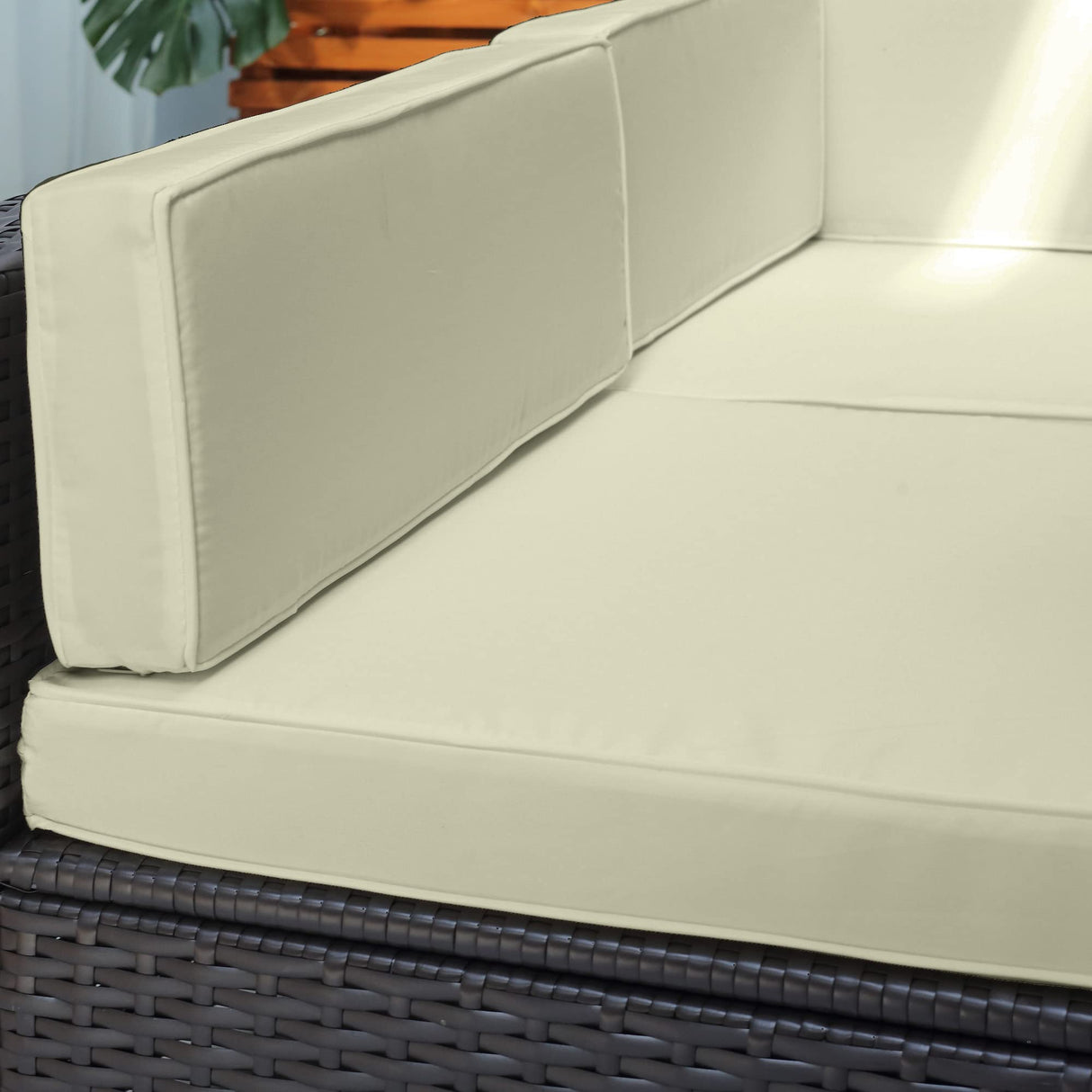 Outsunny 7-Piece Patio Furniture Set, Outdoor Wicker Conversation Set, All Weather PE Rattan Sectional Sofa Set with Cushions and Tempered Glass Top Coffee Table, Pillows, Cream White Outsunny