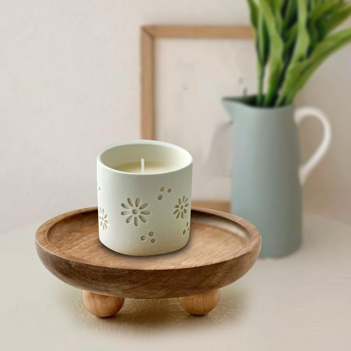 Vaveren Small Wooden Riser Wooden Pedestal for Display Tray Display Riser for Entry Table Farmhouse Kitchen Tabletop Centerpieces , Round 12.9x4cm Vaveren
