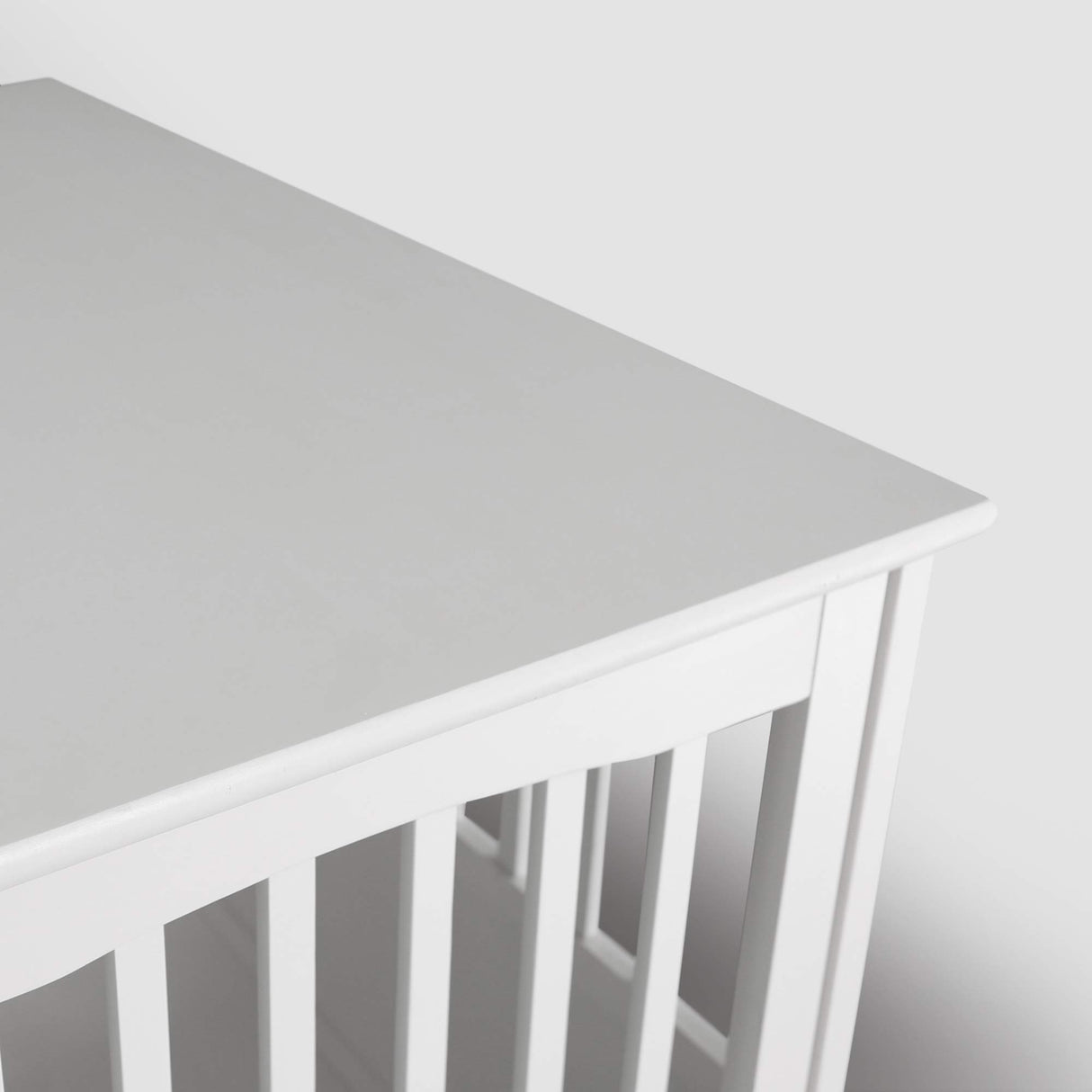 Casual Home Wooden Pet Crate, End Table, Medium, New White Casual Home