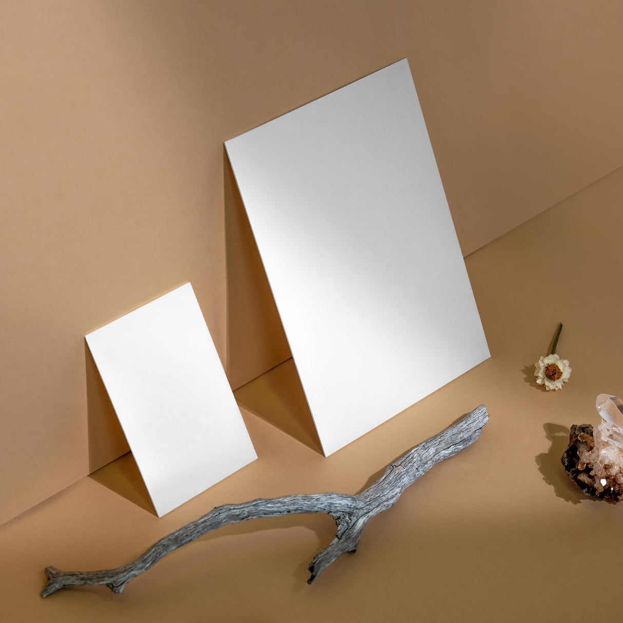 YIXUNHL 100 Sheets Cardstock 2.5x3.5 Thick Paper - Blank Heavy Weight 350gsm Cover Card Stock for Paper Craft, DIY Thank You, Greeting, Note, RSVP, Index Cards - Draw, Write, Paint (2.5x3.5 Inches) YIXUNHL