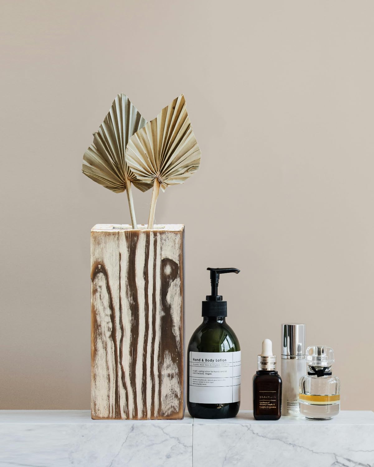 MHYGJQA Wood Wall Planter for Indoor Plants,2 Pack Handmade Torched Wood Wall Decor for Dried Flowers and Faux Greenery Plants,Modern Farmhouse Wall Vase Bathroom,Bedroom,Living Room(Weathered White) MHYGJQA